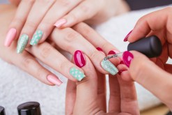 The Ultimate Guide to a Chip-Free Manicure: Tips and Tricks